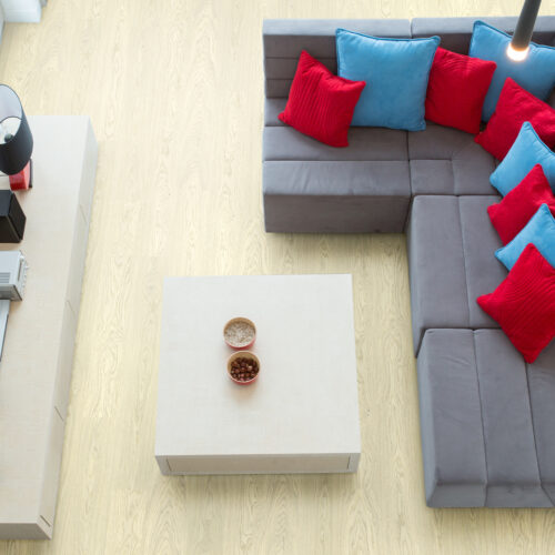 View of family room Oak White Markant